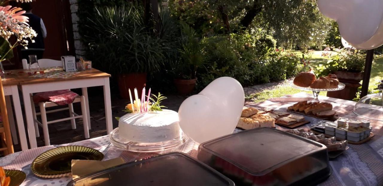 El Rincon Del Artista Bed & Breakfast Soiano Del Lago Eksteriør bilde