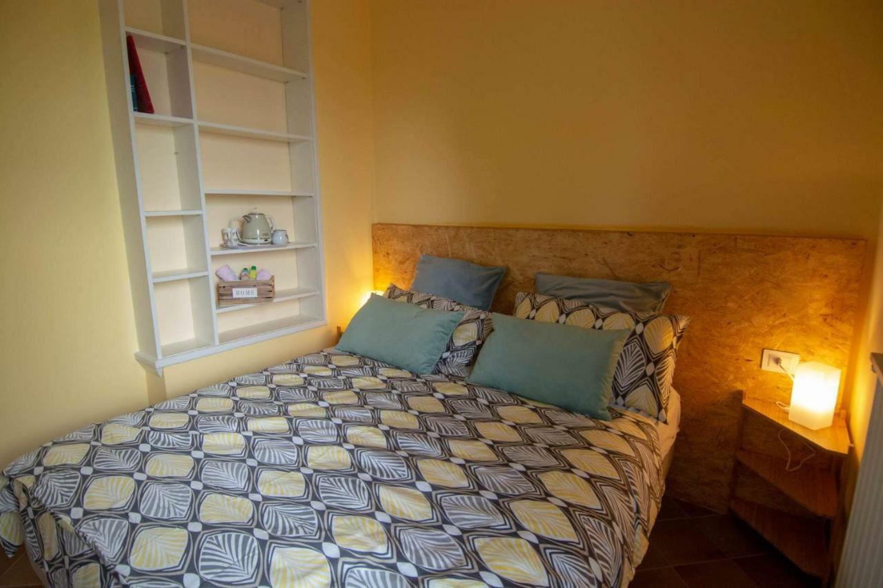 El Rincon Del Artista Bed & Breakfast Soiano Del Lago Eksteriør bilde