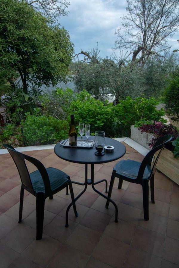 El Rincon Del Artista Bed & Breakfast Soiano Del Lago Eksteriør bilde