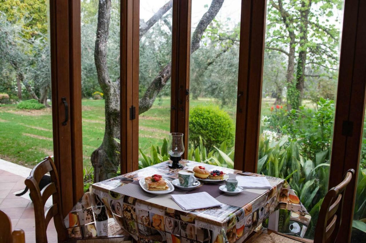 El Rincon Del Artista Bed & Breakfast Soiano Del Lago Eksteriør bilde